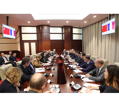 Губернатор Московской области встретился с представителями французского бизнеса